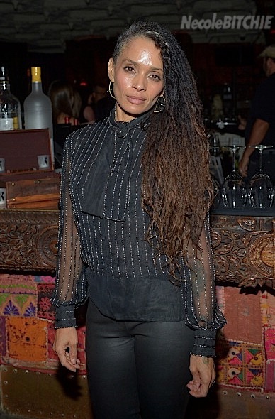 Lisa Bonet Shows Off Half Shaven Trend And Grey Hair The Style News Network