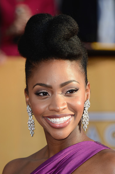 Natural Hairstyles From The Red Carpet - Teyonah Parris Wears Glam Pompadour Updo  3