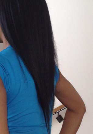 Nicki Minaj Shows Off Her Real Waist Length Hair Via Twitter