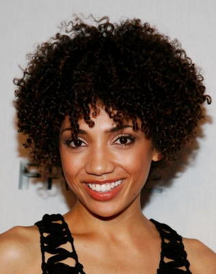 2013-Fall-and-Winter-2014-Short-Haircuts-For-Black-Women-7.png