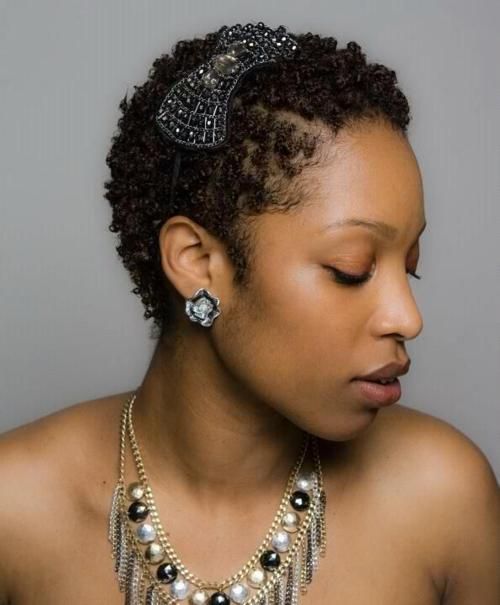Natural Hairstyles With Accessories 14