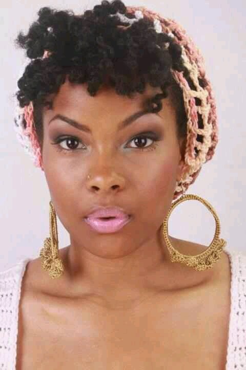 Natural Hairstyles With Accessories 2