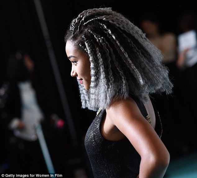 Actress Amandla Stenberg Goes Grey 5