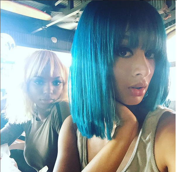 draya blue hair blunt bangs 3