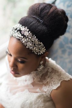 20 Natural Wedding Hairstyles for The Naturally Glam Bride  8