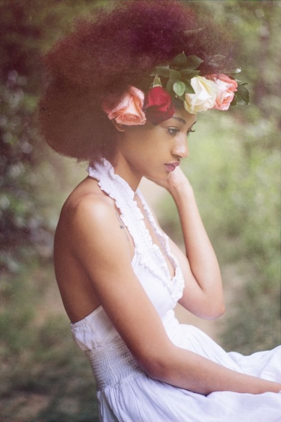 Now Trending - Floral Crowns & Natural Hair 18