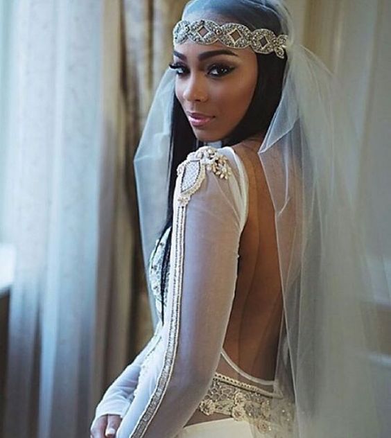 43-black-wedding-hairstyles-for-black-women-long-straight-veil