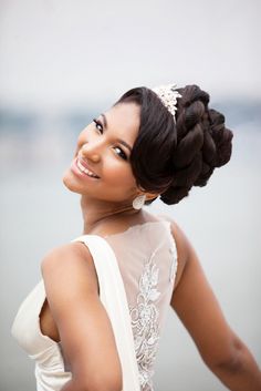 2017-wedding-hairstyles-for-natural-haired-brides-5